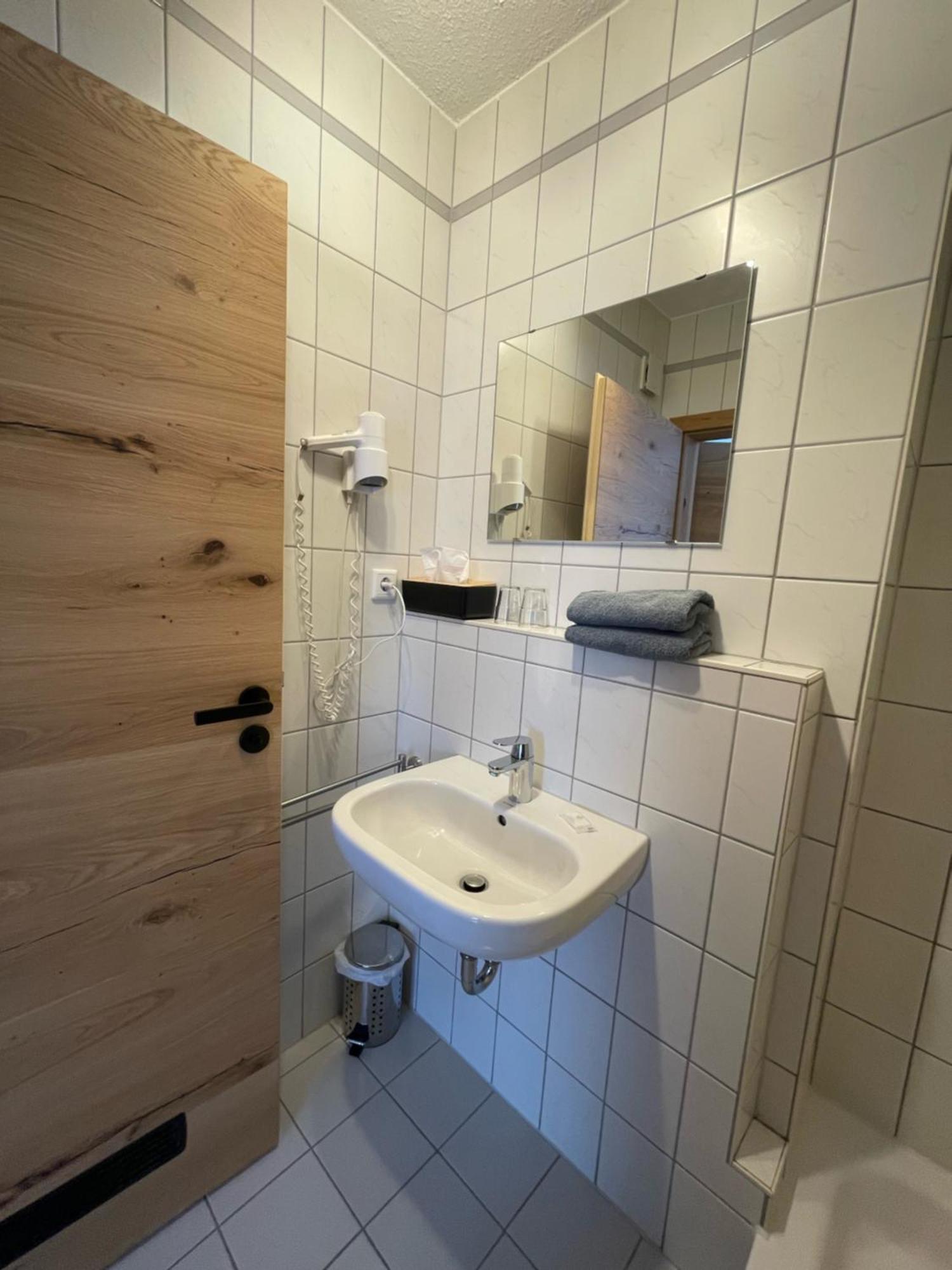 Hotel Weisses Ross 콘너스로이트 외부 사진