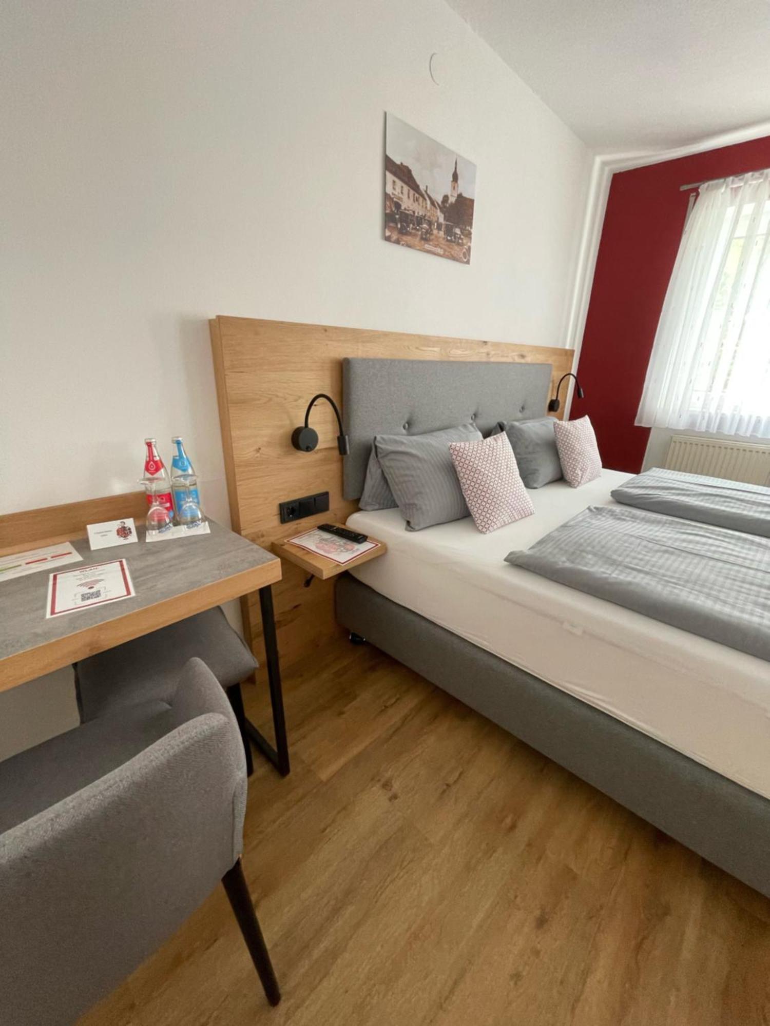 Hotel Weisses Ross 콘너스로이트 외부 사진
